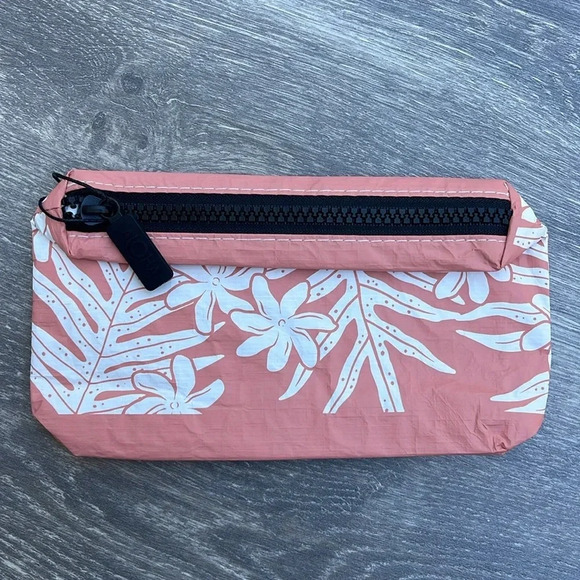 Aloha Collection Mini Pouch, Laua'e, rust - Picture 2 of 6